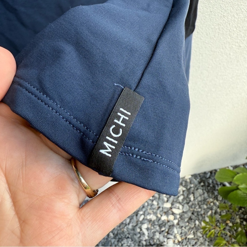 Michi Bolt running top Blue Black long sleeve Medium - Picture 5 of 7